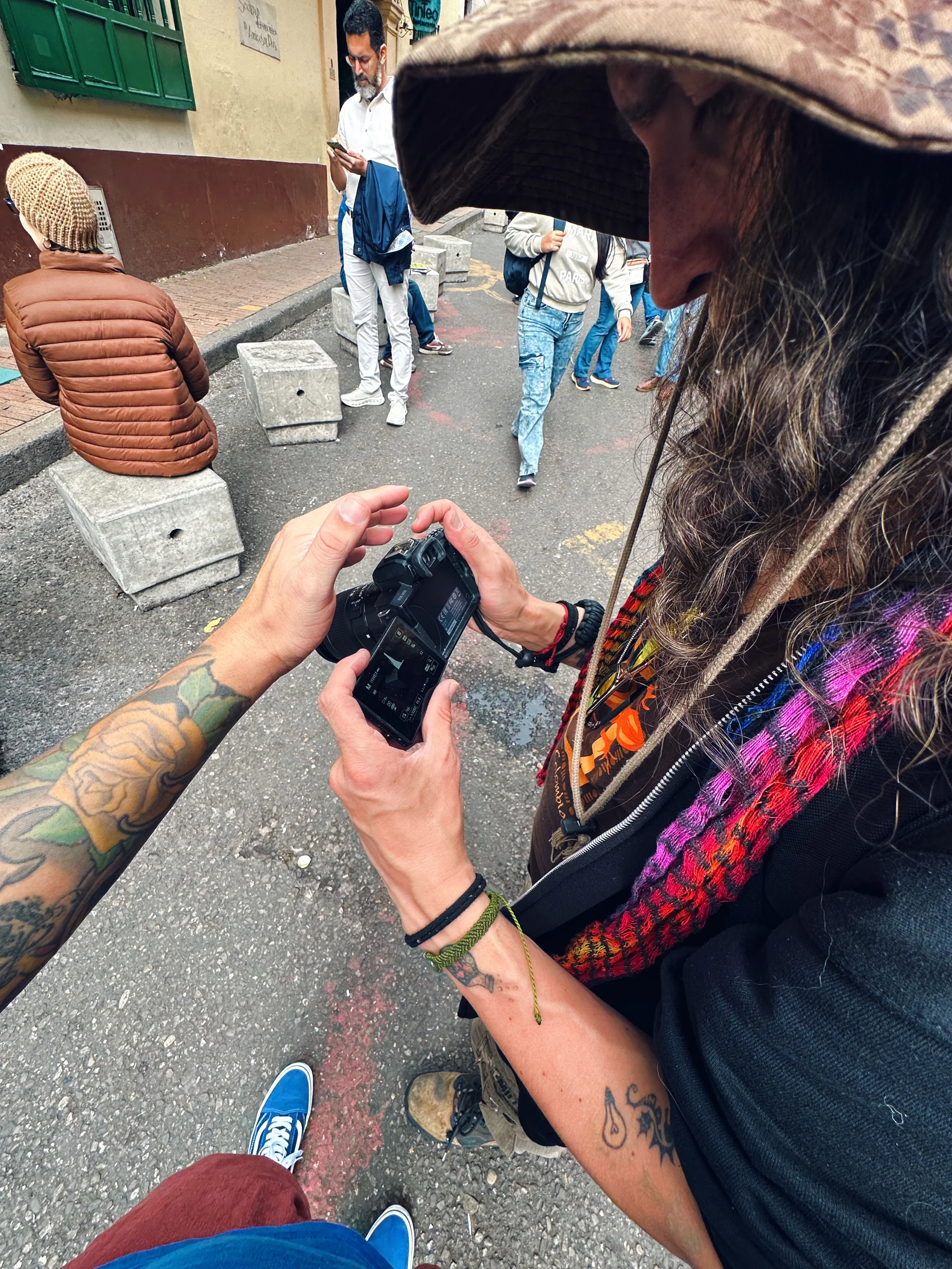Aprende Tips de fotografía — Fotografía callejera en Bogotá en Bogotá, Colombia